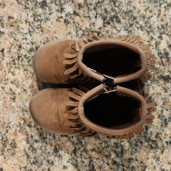 Girls Carters Toddler Suede Boots Size 10 - Picture 5 of 7